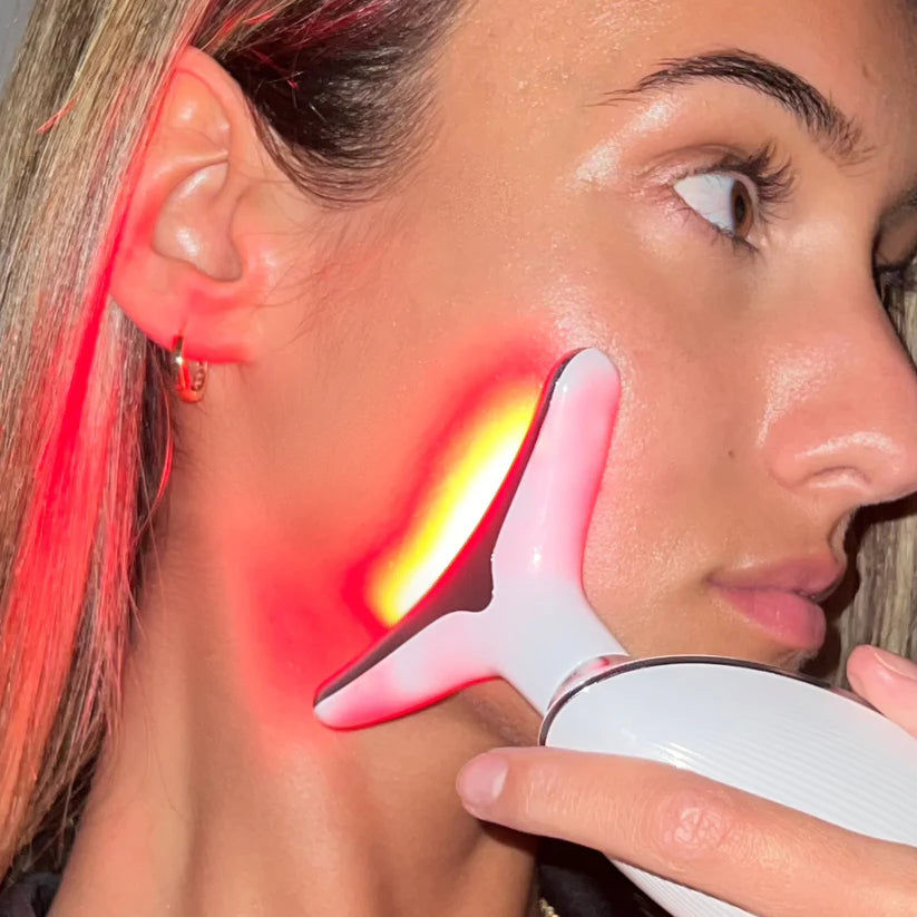 Appareil de Soin Visage LED 3 Couleurs – Anti-Rides, Éclat & Peau Nette